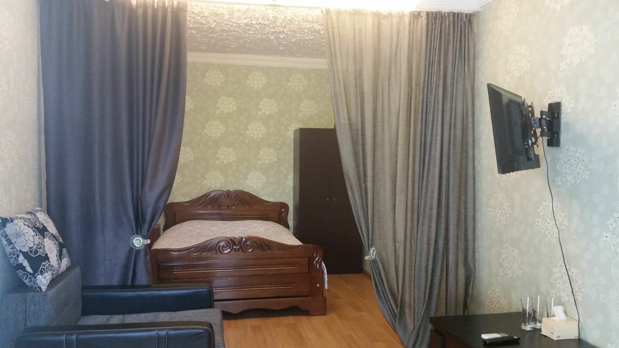 Guest House Spartak Tbilisi Exterior photo