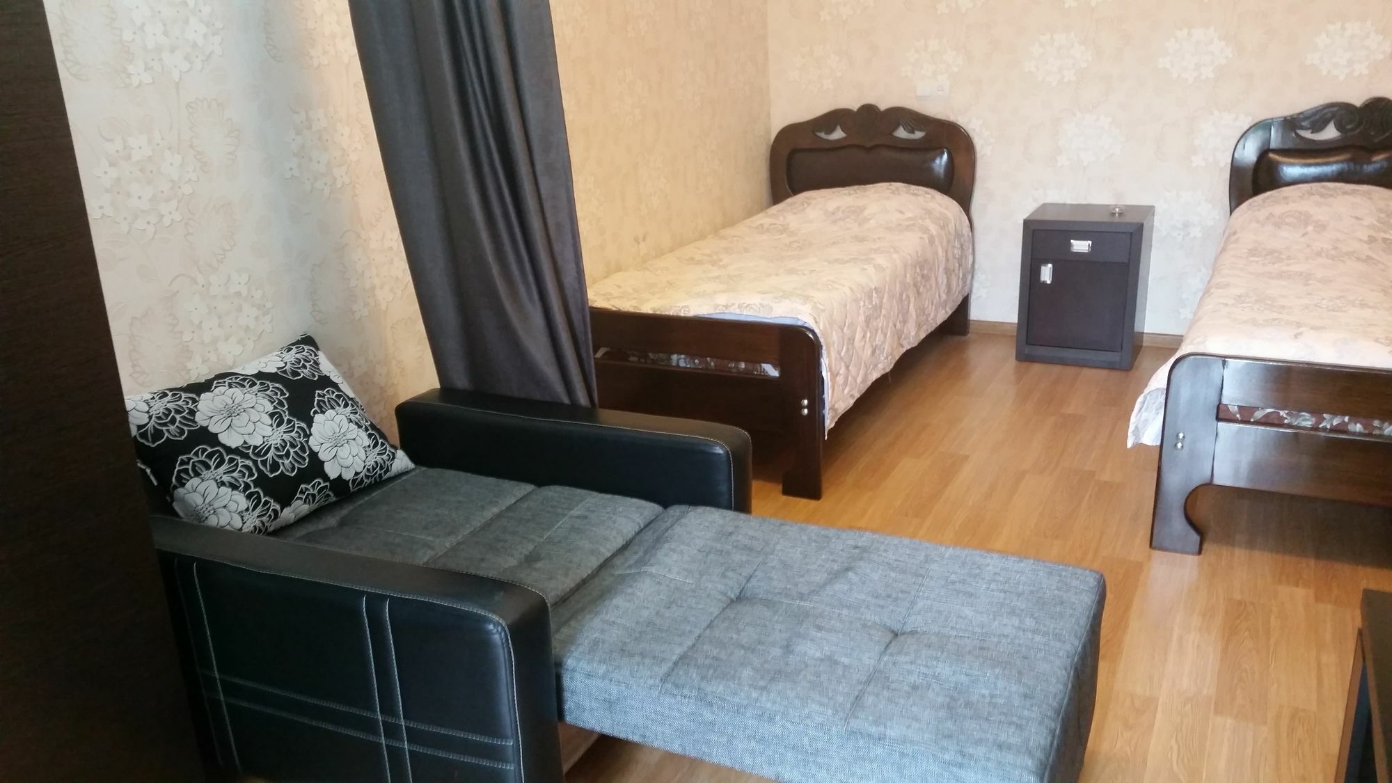 Guest House Spartak Tbilisi Exterior photo
